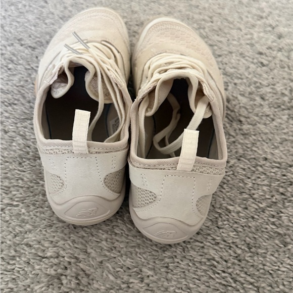 New Balance MT10 barefoot Vibram shoes - Picture 3 of 5